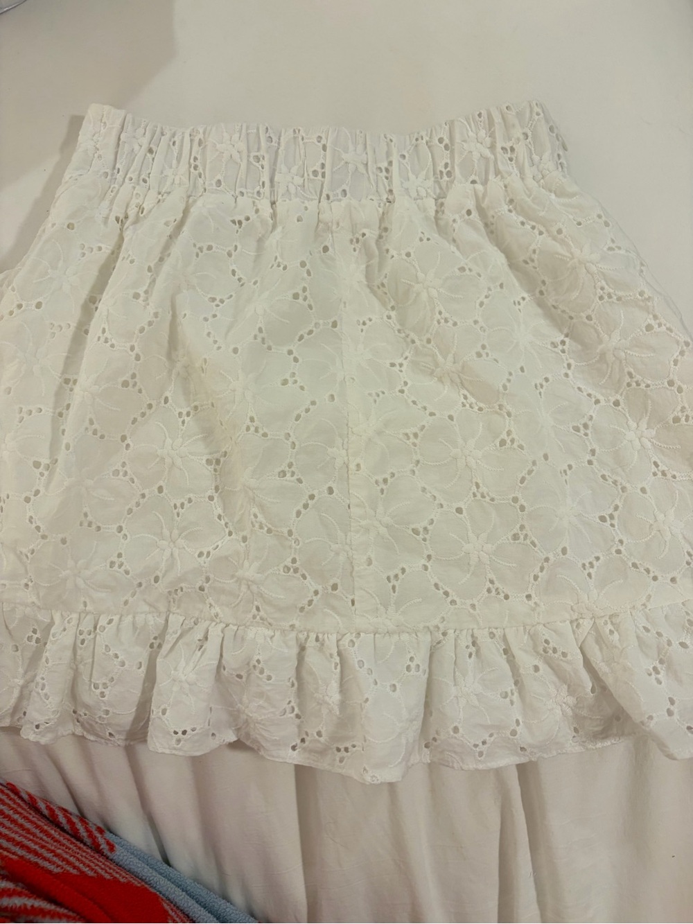 White Eyelet Ruffle Mini Skirt - Picture 3 of 4